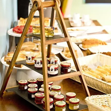 Rossi 3* Сартен