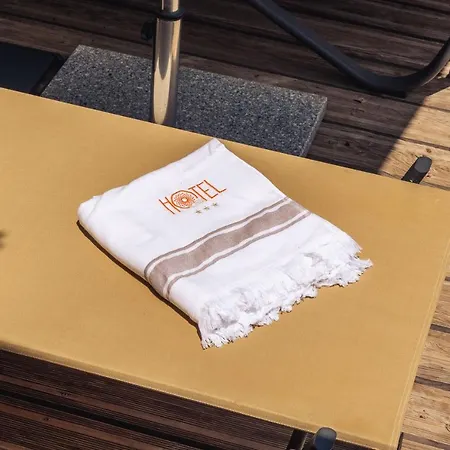 Rossi Fior Di Ribba Hotel Sartene (Corsica)